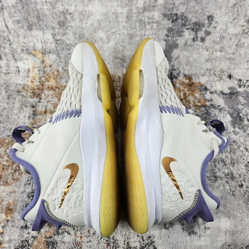 Nike Lebron Witness 5 GS White Light Zitron‎ Sneakers Youth 6.5 Shoes CT4629-102